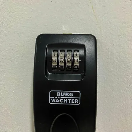 Class Apartment